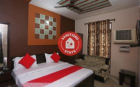 Oyo 35826 Hotel Pk